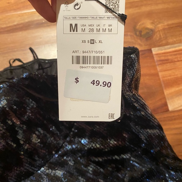 Zara Mini sequins dress - Picture 5 of 5